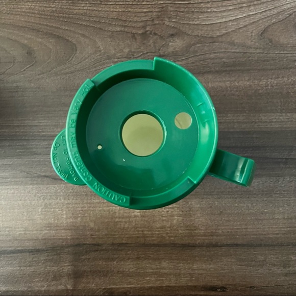 Disney Vintage 90s Mickey Mouse Travel Mug - Picture 7 of 8